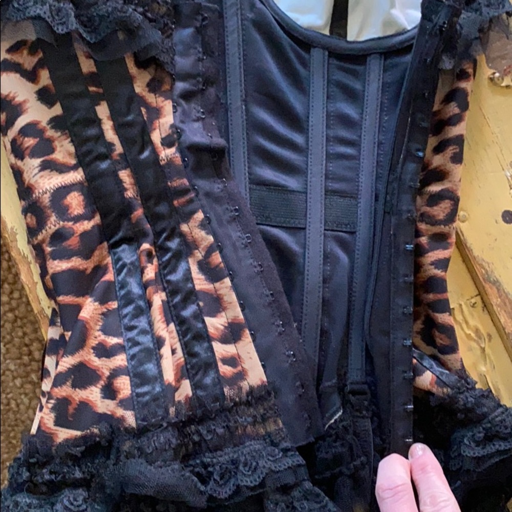 TRASHY LINGERIE LA BRAND BODYCON LEOPARD PRINT BUSTIER CORSET PUSH UP BRA 32C - Picture 15 of 15